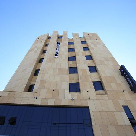 Royal Hotel Jeongeup Εξωτερικό φωτογραφία