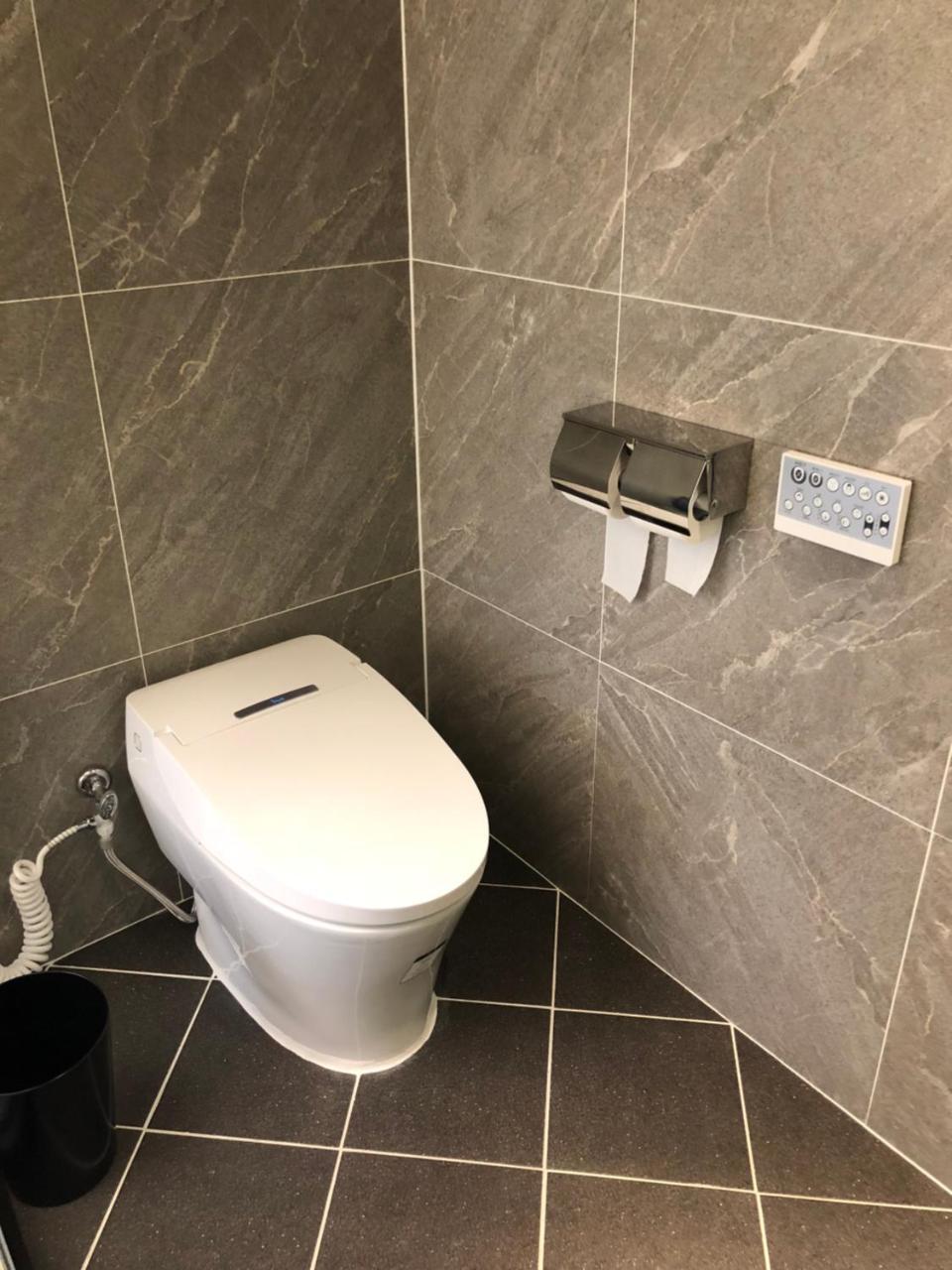 Royal Hotel Jeongeup Εξωτερικό φωτογραφία
